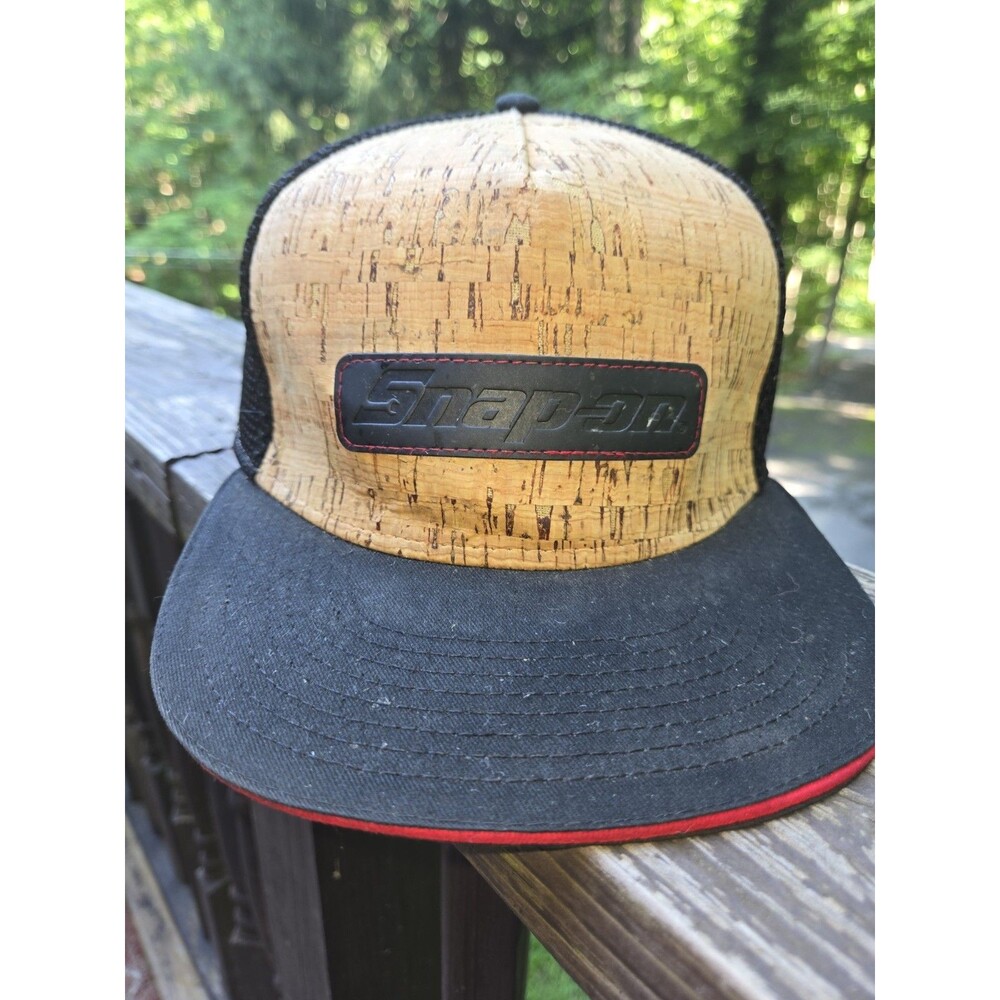 Snap On Tools- Trucker-style snapback hat / baseball cap.